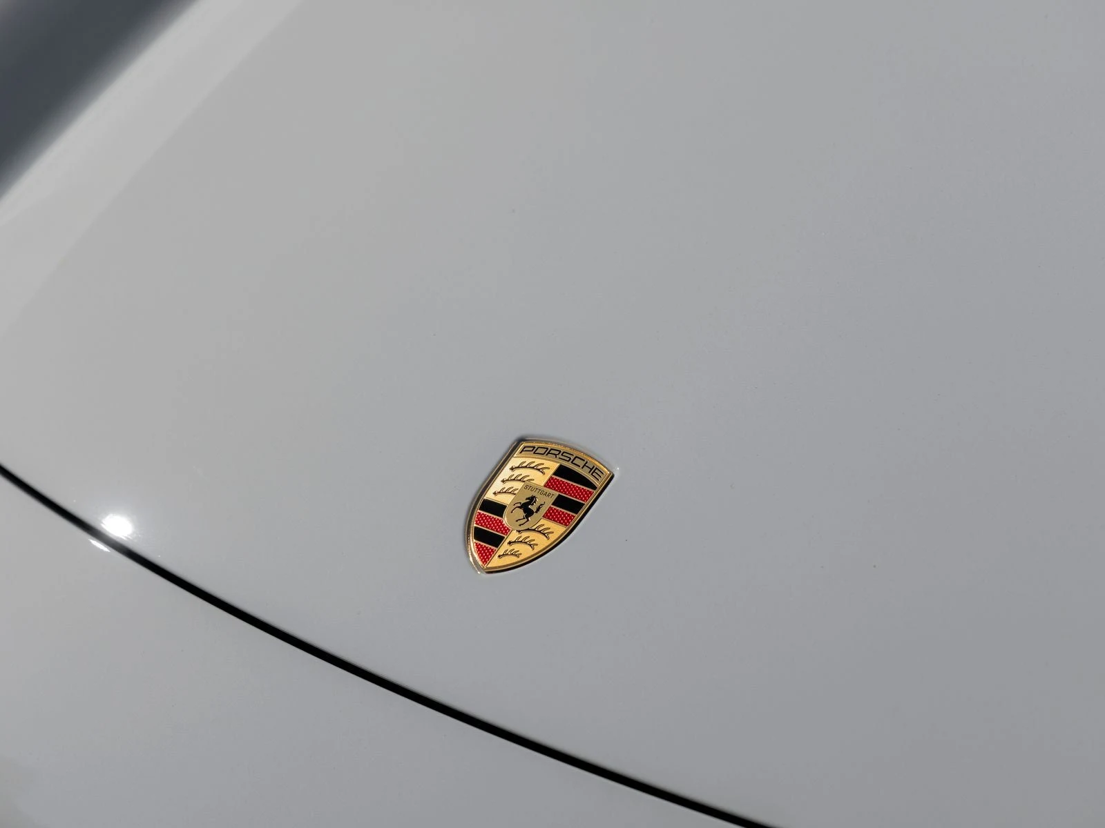 2026 Porsche Macan Electric (XAB), 16/20