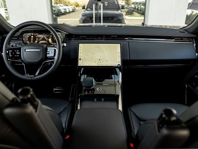 2026 Land Rover Range Rover Sport Dynamic SE (L461), 18/20