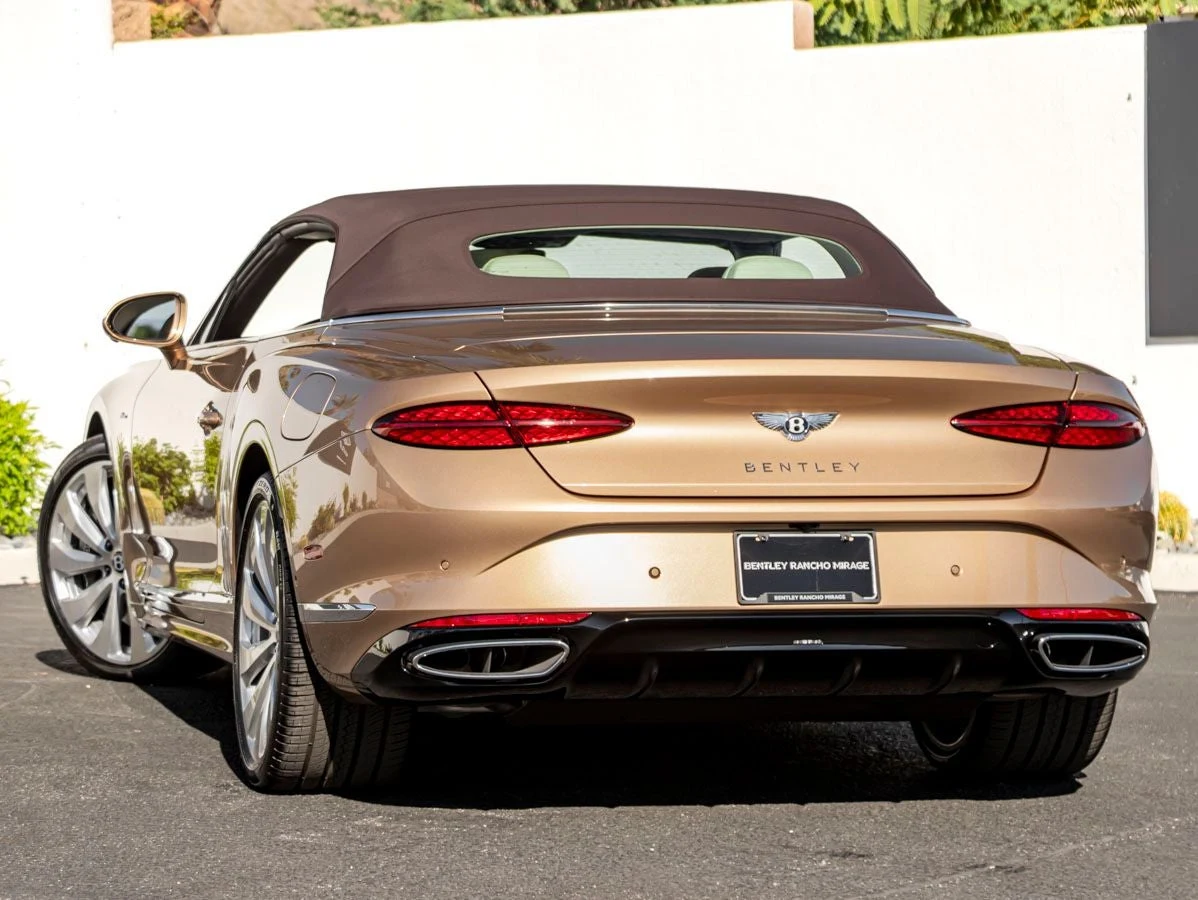 2026 Bentley Continental GTC Azure (4th Generation), 3/20