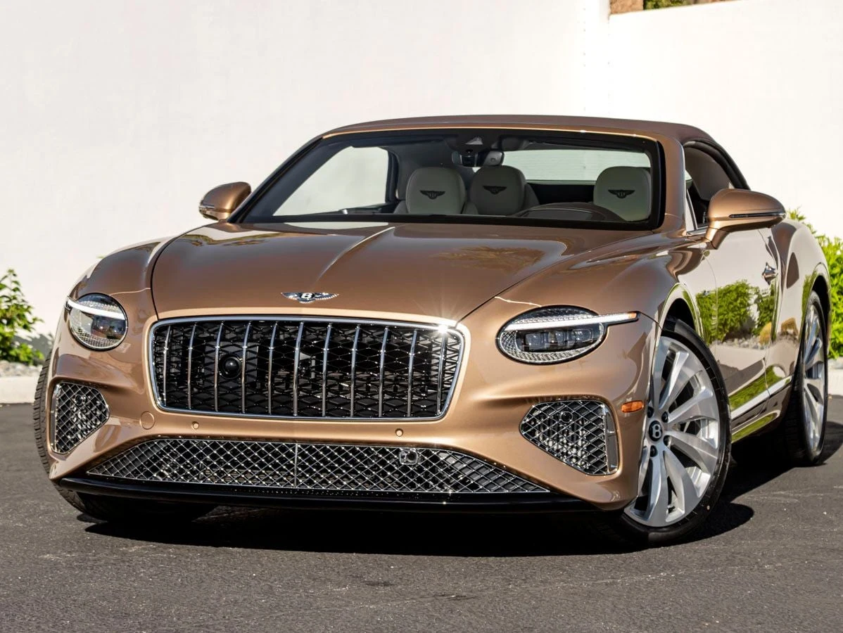 2026 Bentley Continental GTC Azure (4th Generation), 6/20