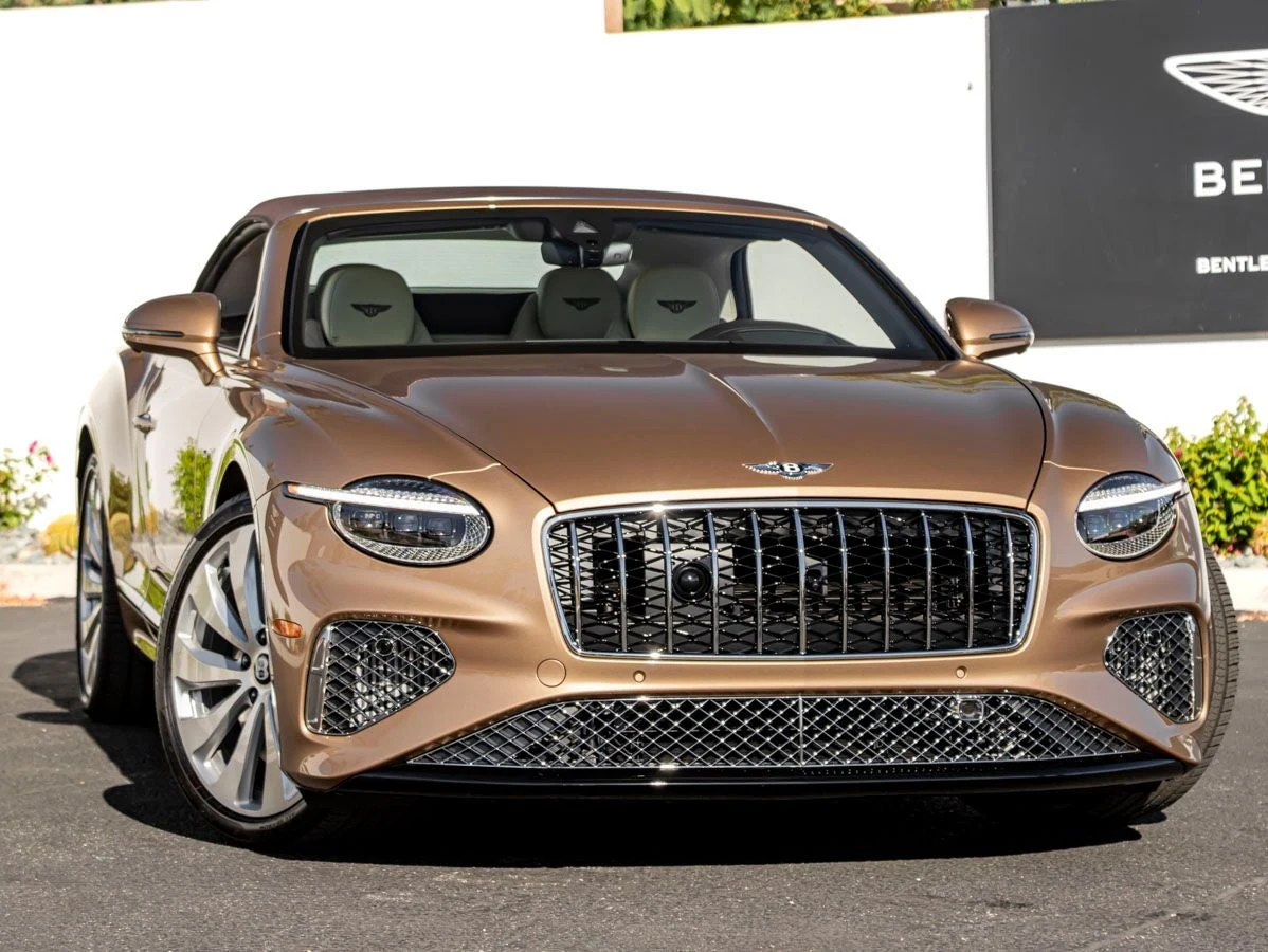 2026 Bentley Continental GTC Azure (4th Generation), 9/20
