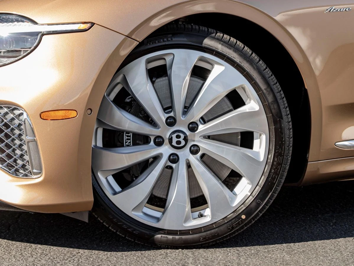 2026 Bentley Continental GTC Azure (4th Generation), 16/20