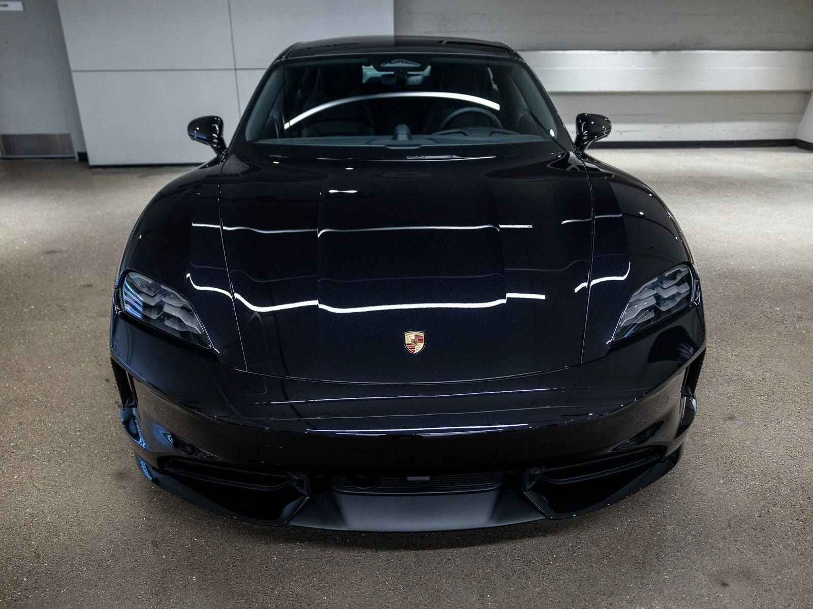 2026 Porsche Taycan 4 Black Edition (2025 Update), 12/20