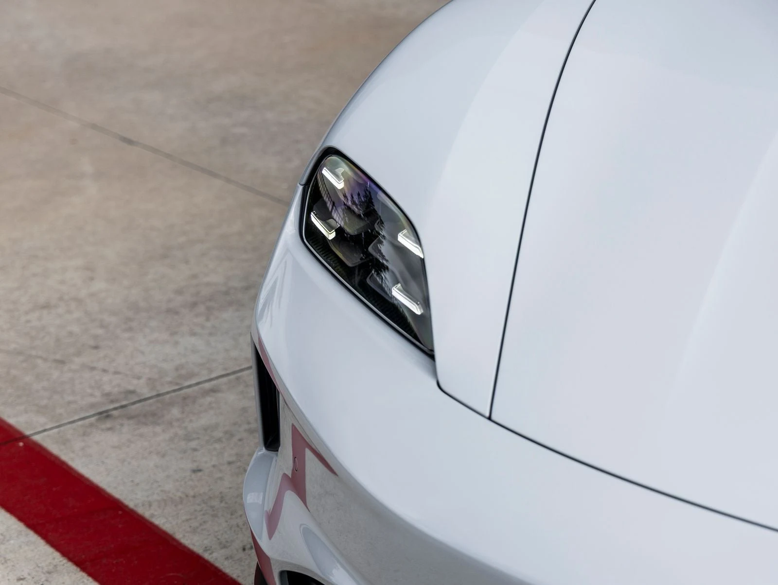 2026 Porsche Taycan 4 Sedan (2025 Update), 20/20