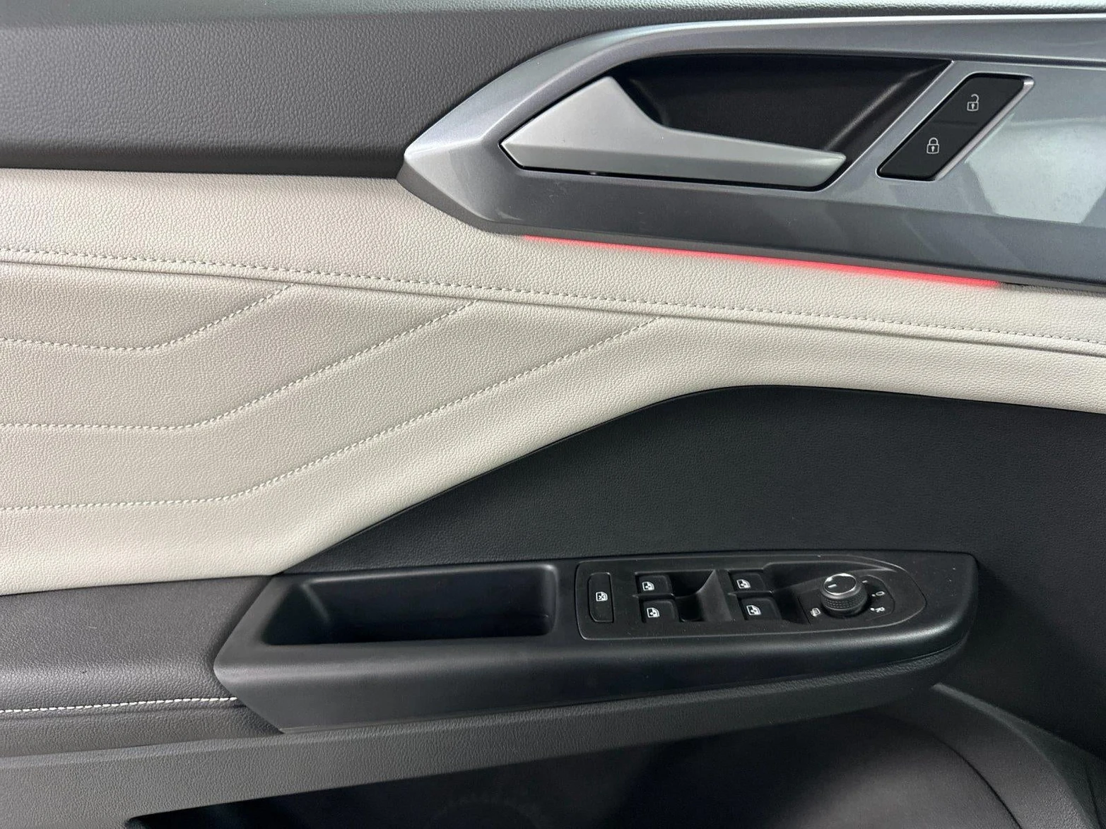 2026 Volkswagen Taos SEL (2025 Update), 10/20