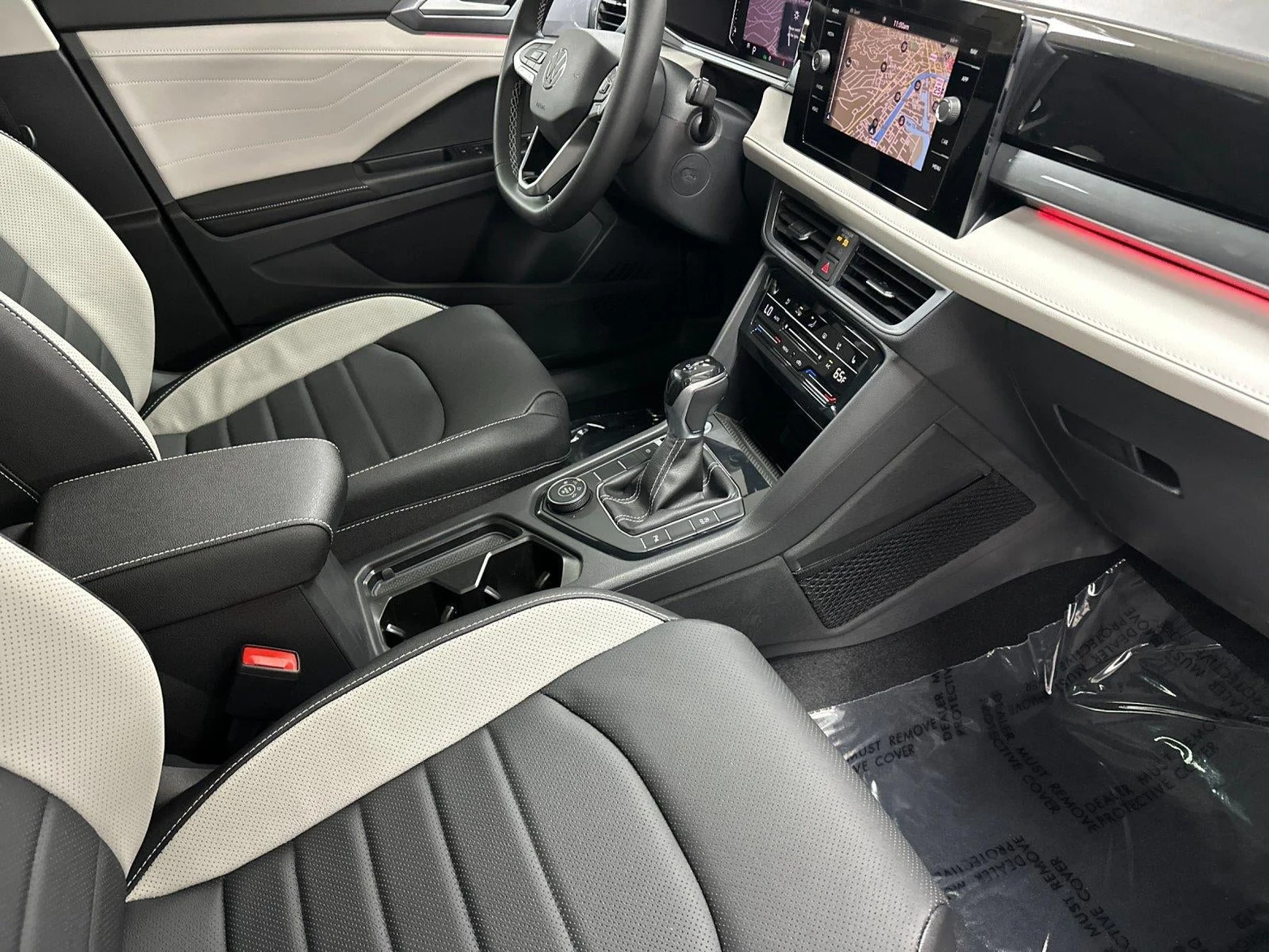 2026 Volkswagen Taos SEL (2025 Update), 15/20