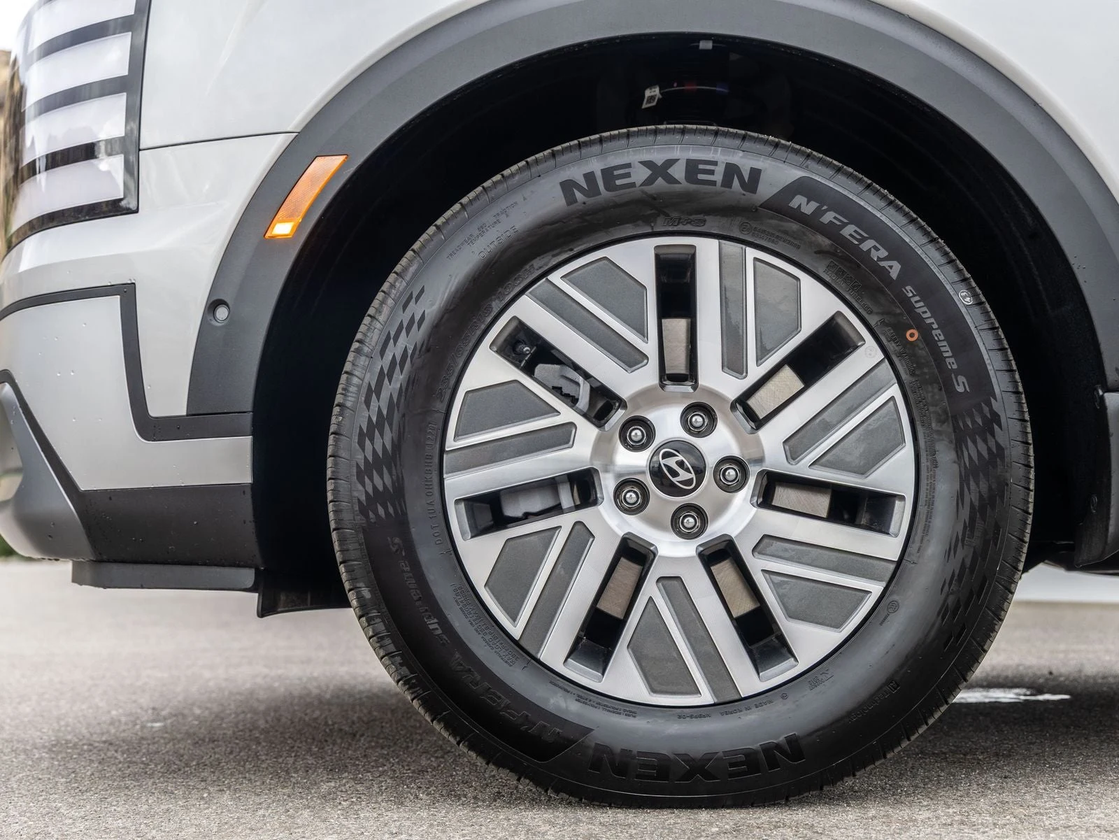 2026 Hyundai Palisade Hybrid SEL Premium 8 Passenger (LX3), 6/20