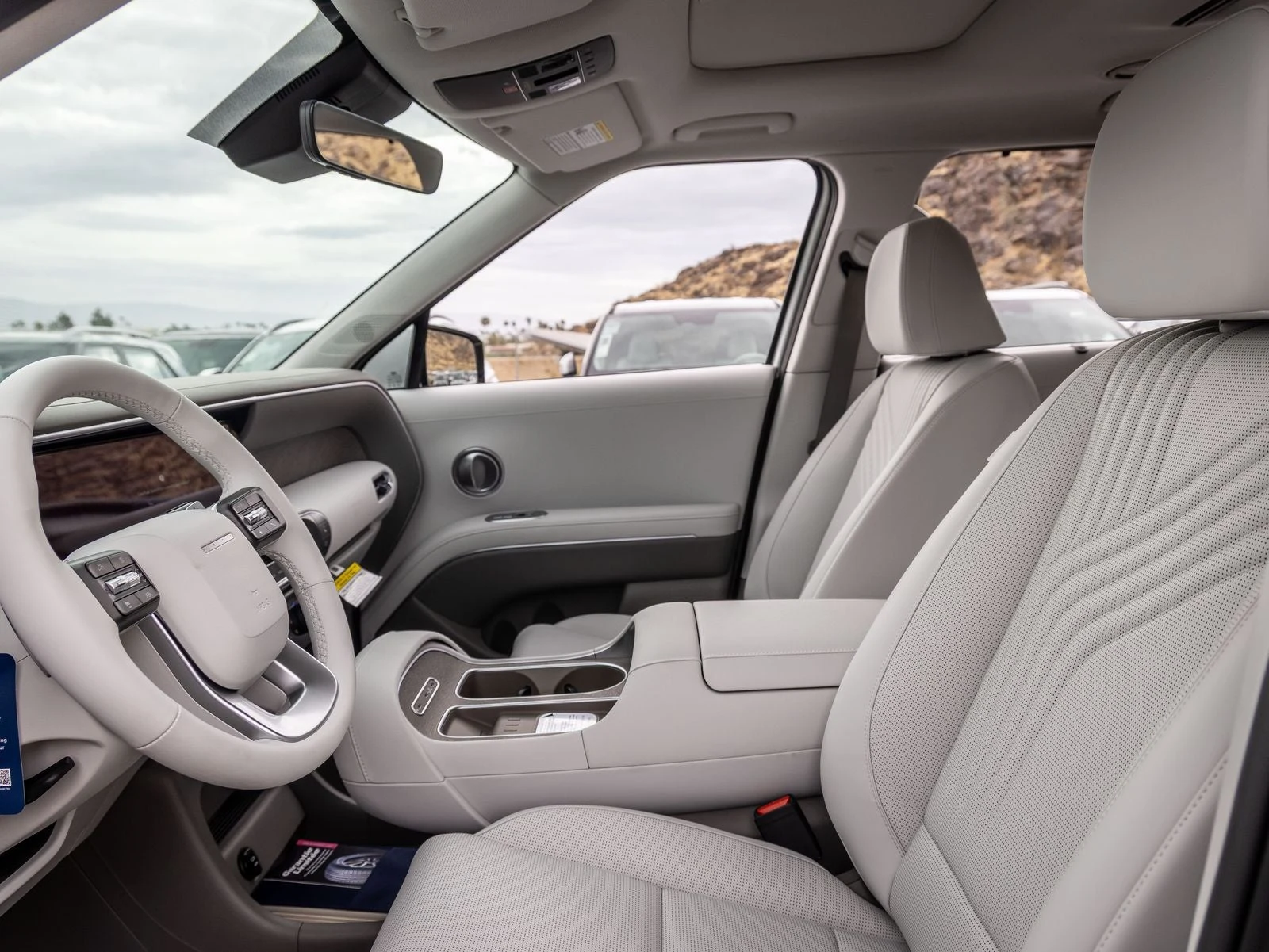 2026 Hyundai Palisade Hybrid SEL Premium 8 Passenger (LX3), 18/20