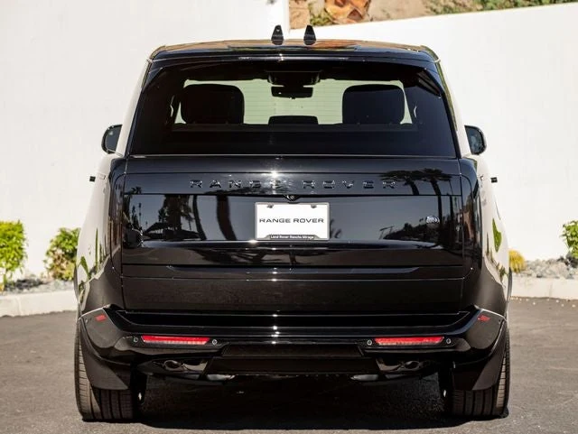 2026 Land Rover Range Rover SV Black Edition LWB (L460), 8/20