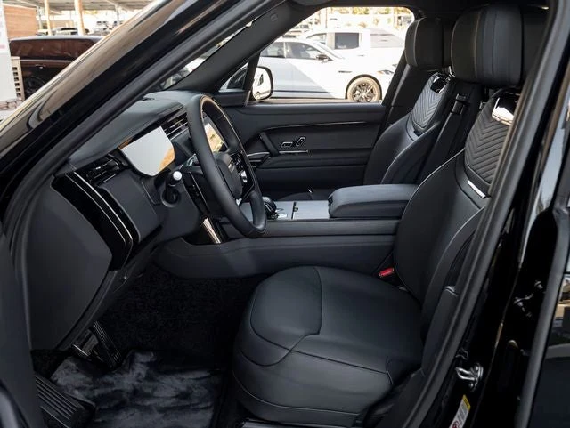 2026 Land Rover Range Rover SV Black Edition LWB (L460), 14/20