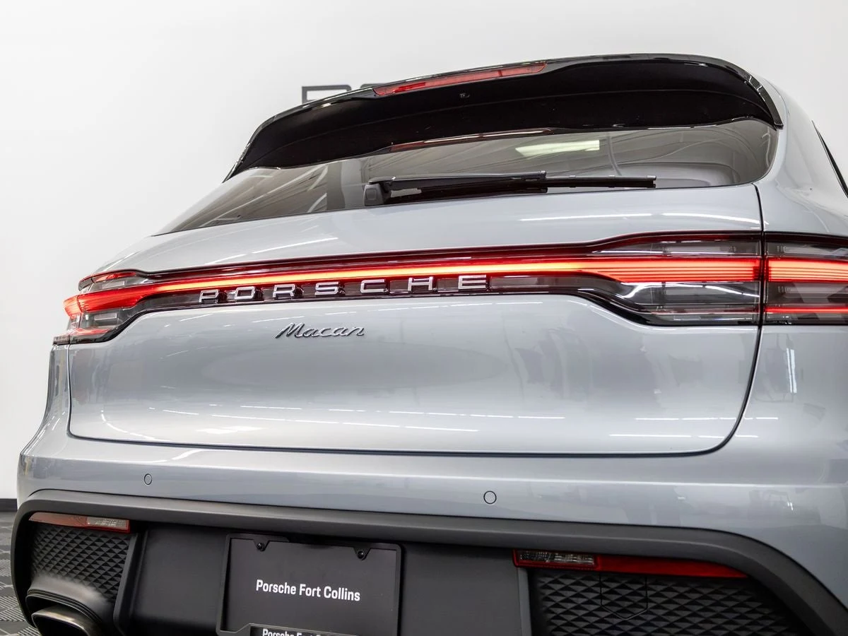 2026 Porsche Macan (95B), 14/20