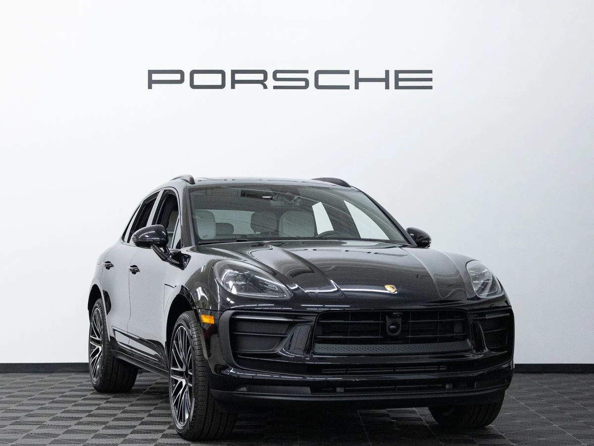 2026 Porsche Macan (95B), 9/20