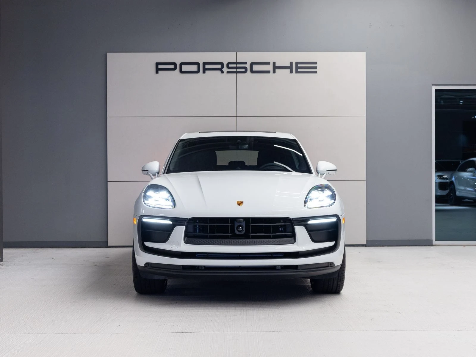 2026 Porsche Macan (95B), 10/20