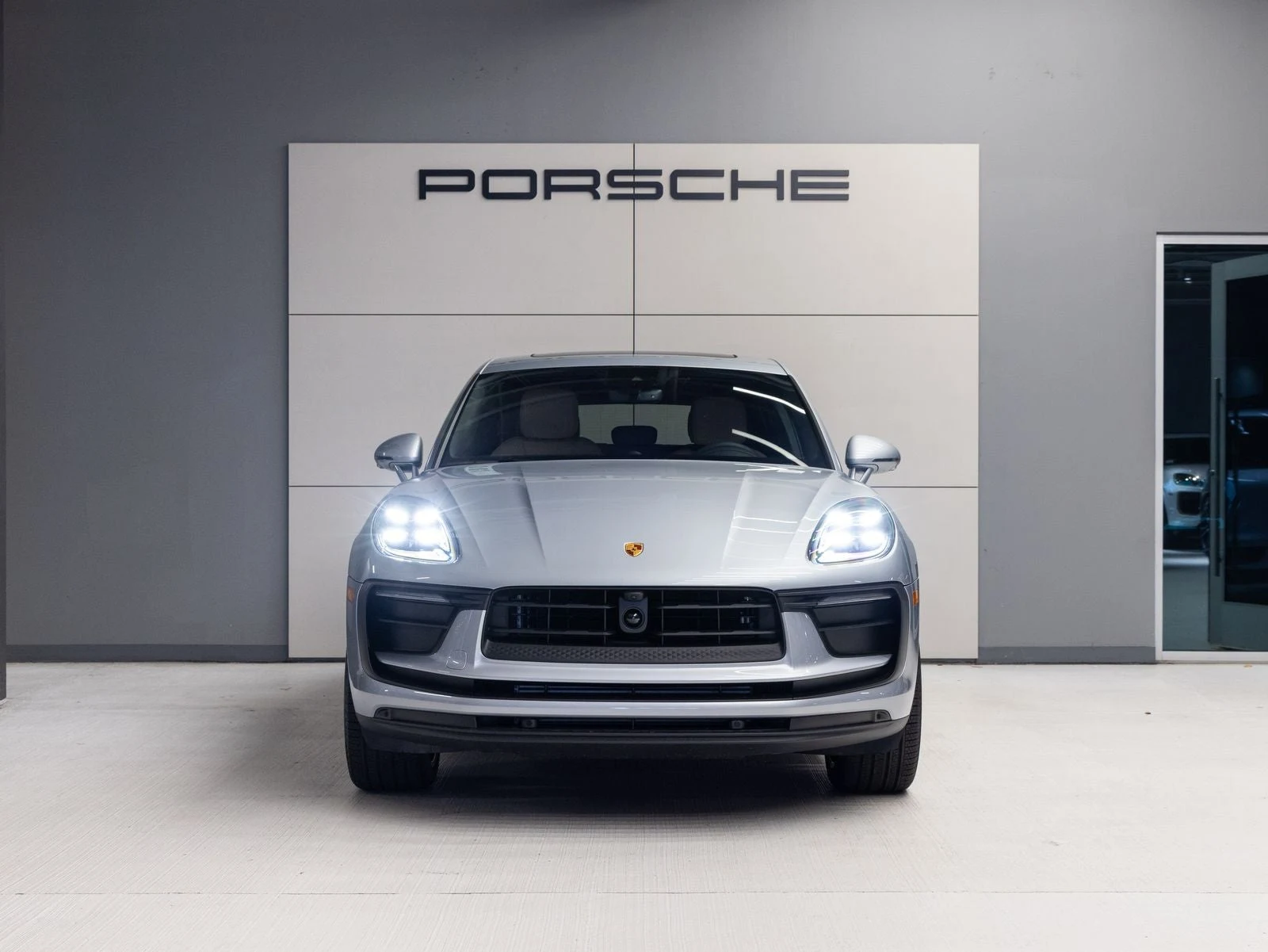 2026 Porsche Macan (95B), 10/20