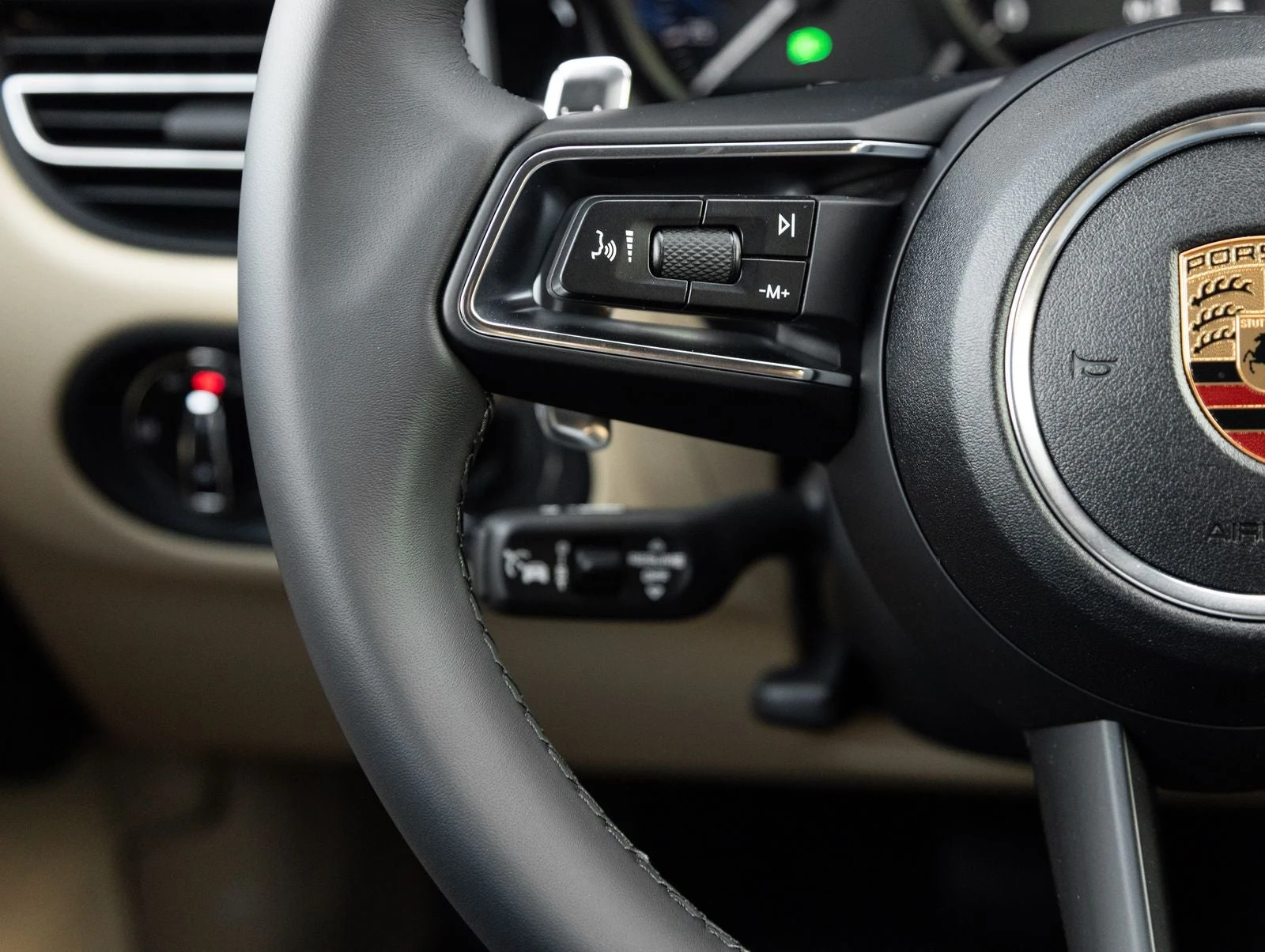 2026 Porsche Macan (95B), 15/20