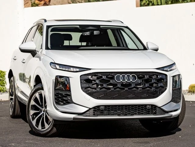 2026 Audi Q3 S line quattro (FJ), 4/20