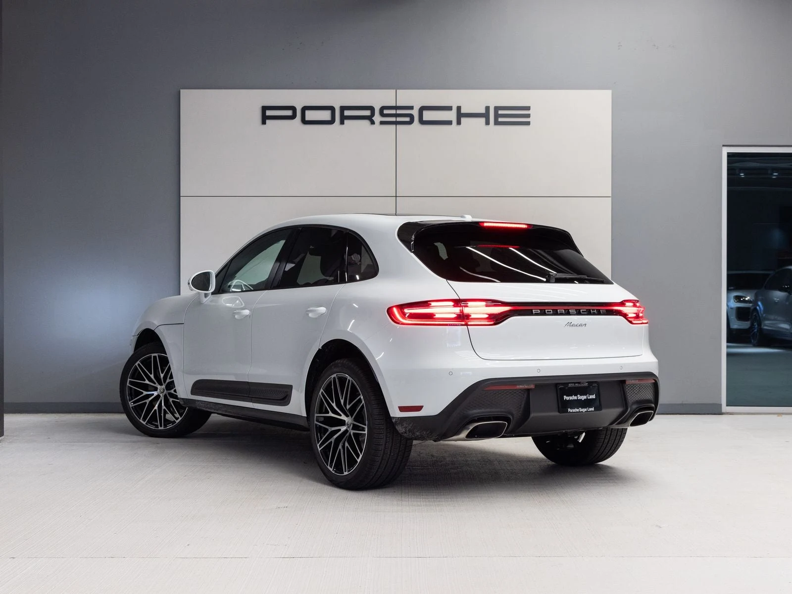 2026 Porsche Macan (95B), 3/20