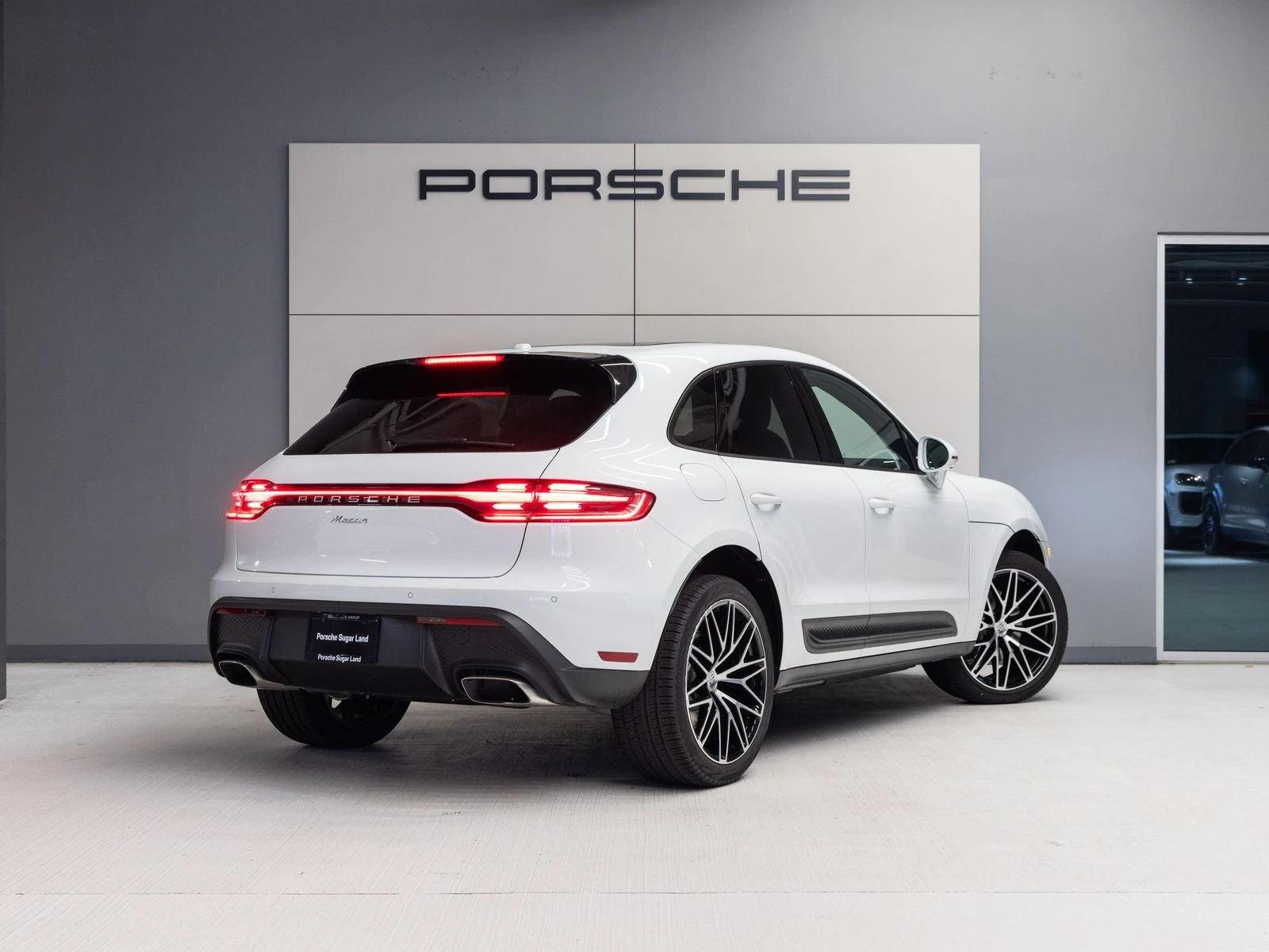 2026 Porsche Macan (95B), 7/20