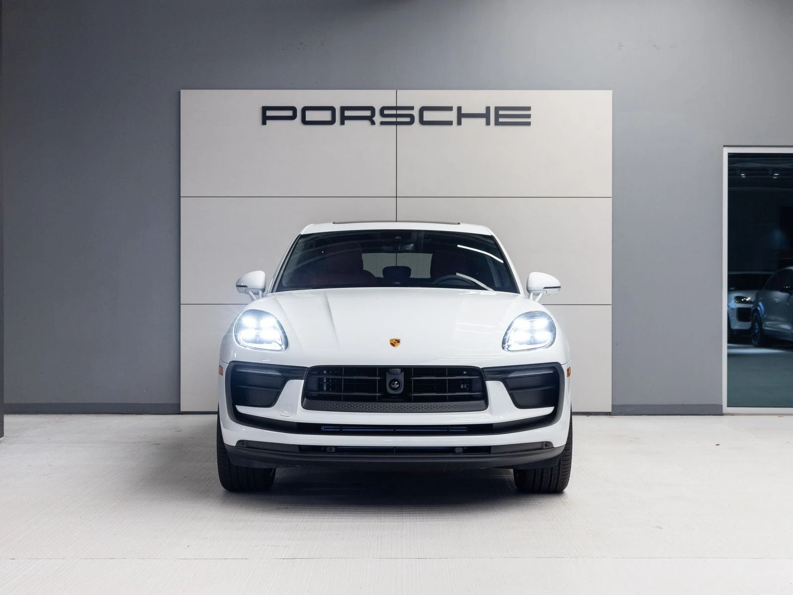2026 Porsche Macan (95B), 10/20