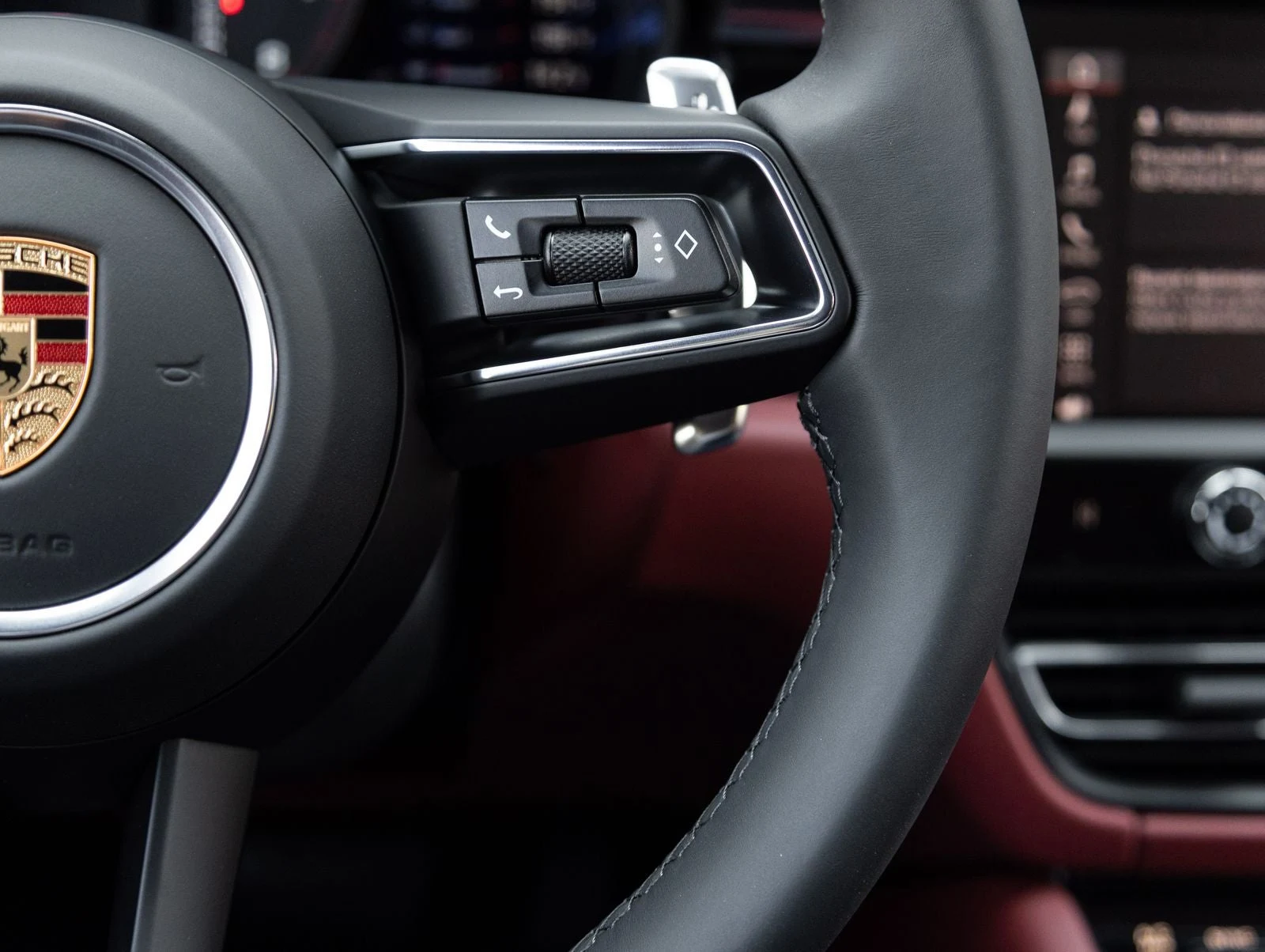 2026 Porsche Macan (95B), 16/20