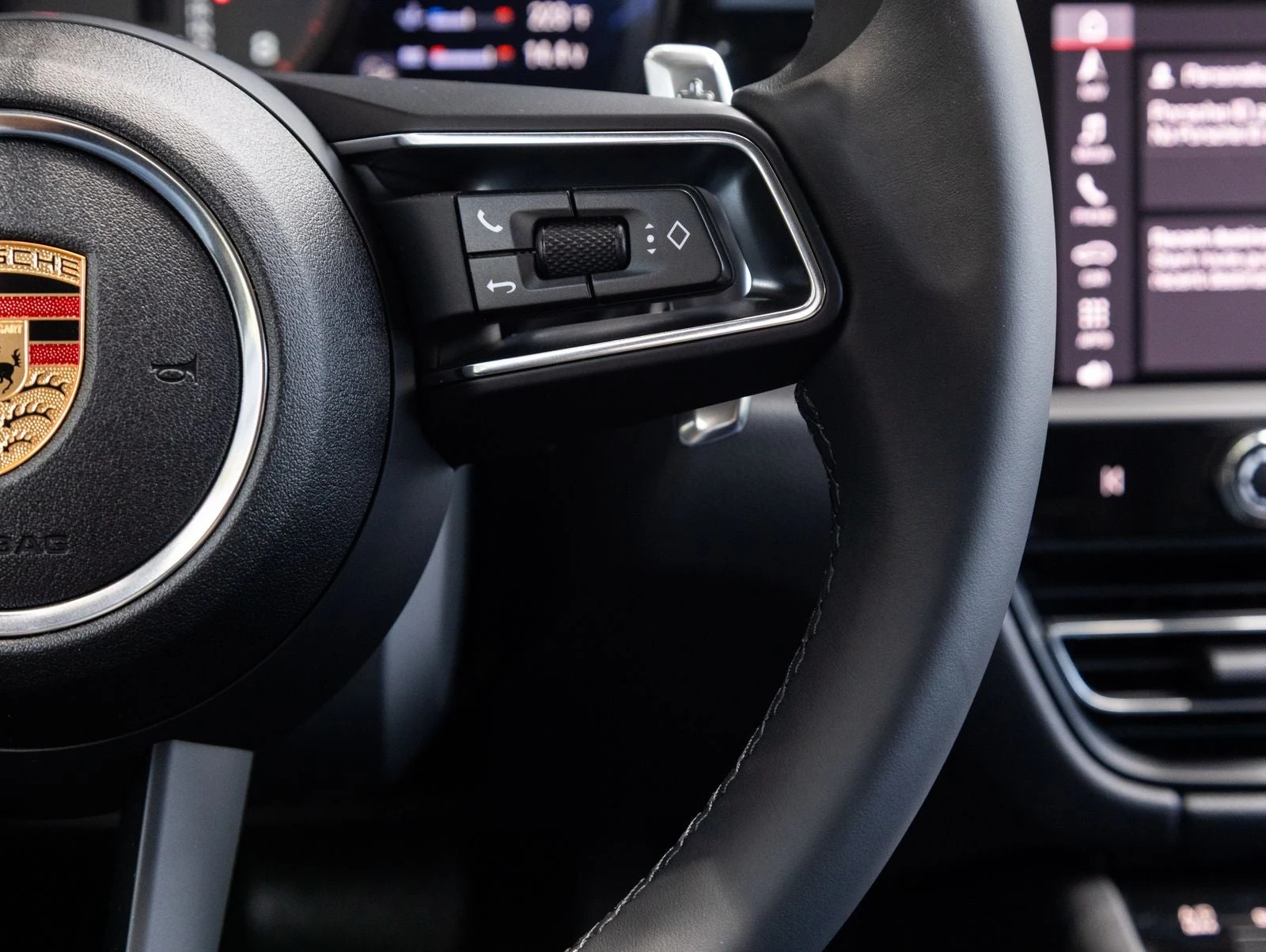 2026 Porsche Macan (95B), 16/20