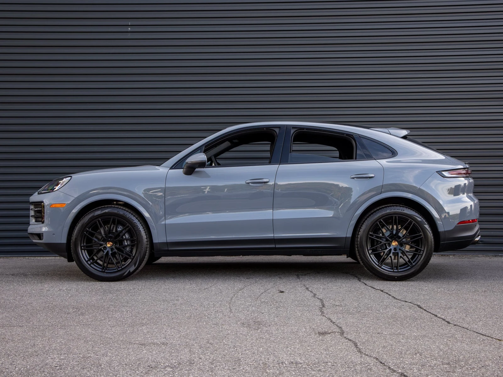 2026 Porsche Cayenne Coupé (3rd Generation), 2/20