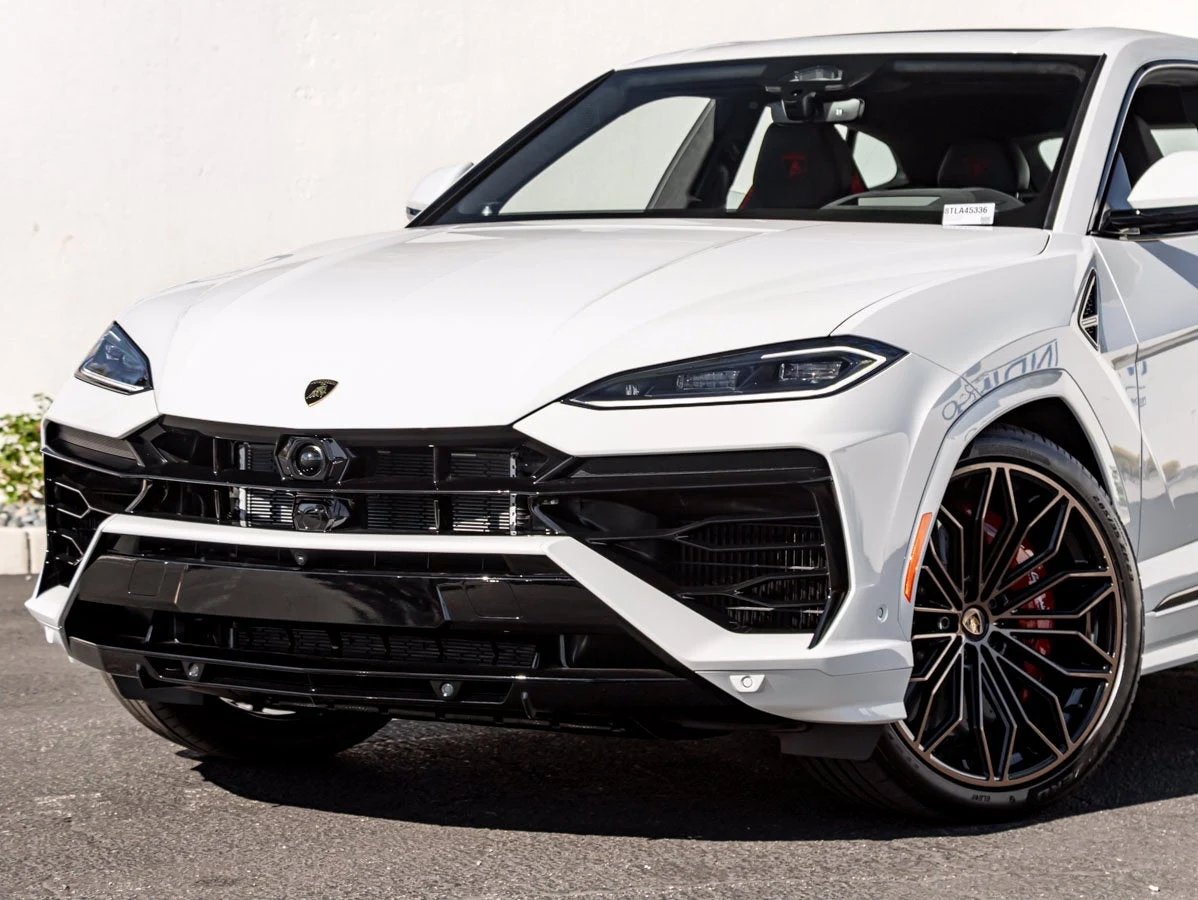 2026 Lamborghini Urus SE, 2/20
