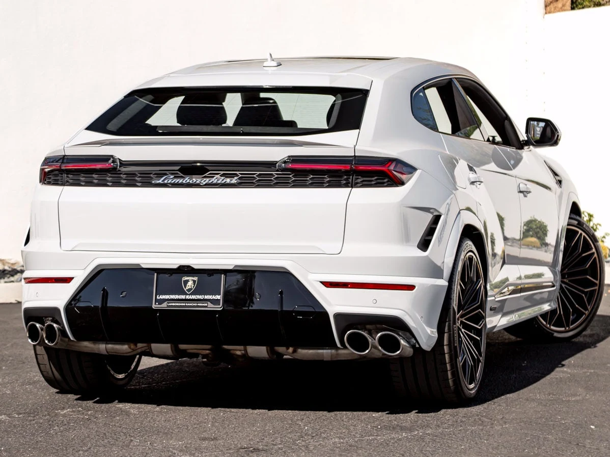 2026 Lamborghini Urus SE, 6/20