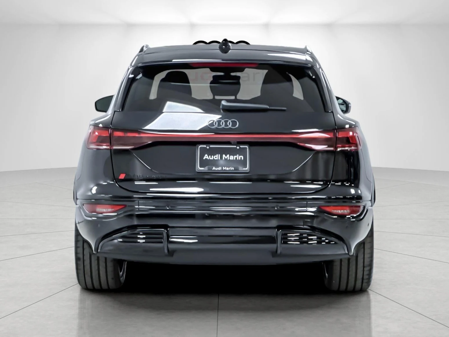 2027 Audi SQ6 e-tron Premium Plus, 4/20