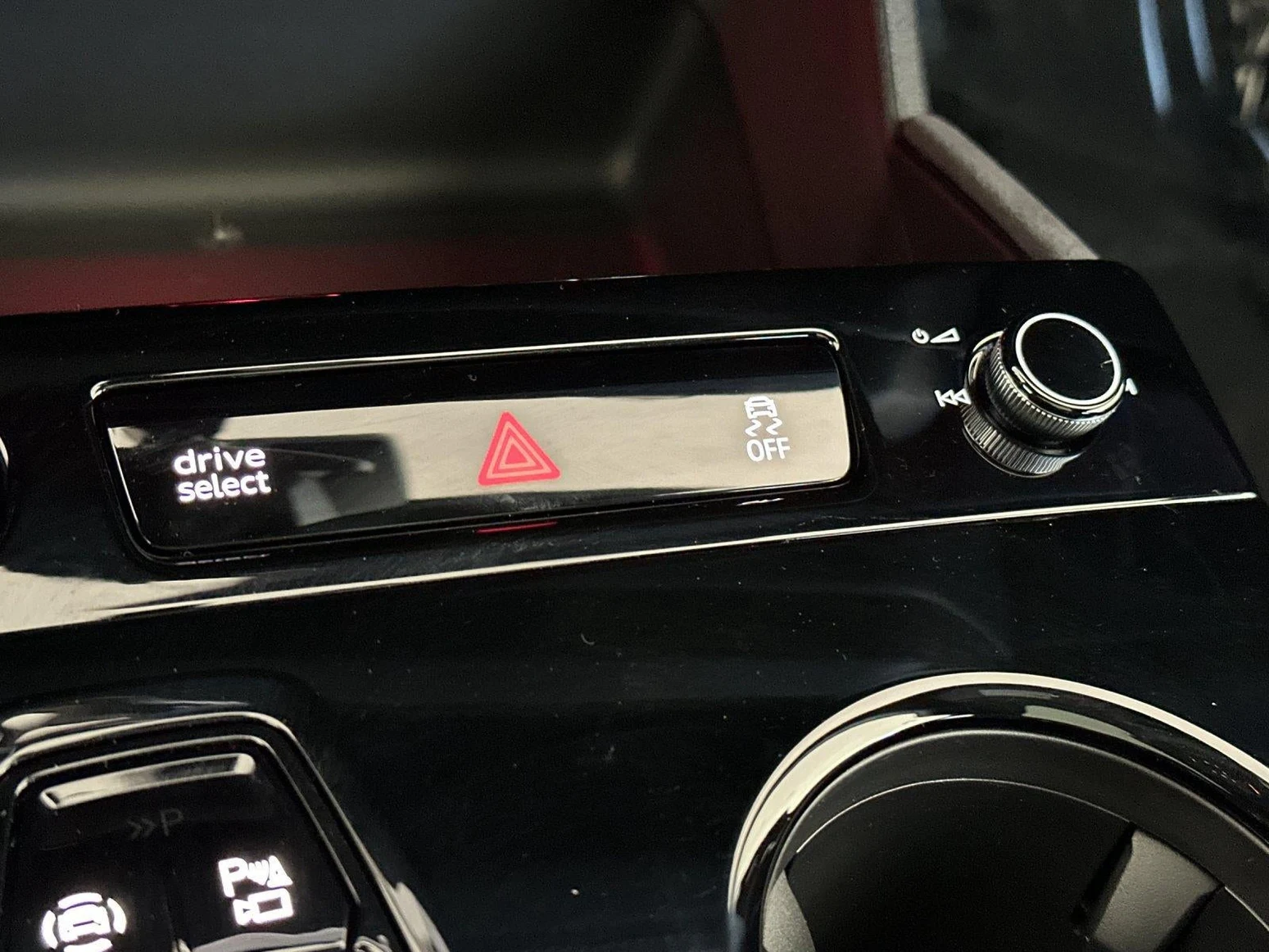 2027 Audi SQ6 e-tron Premium Plus, 20/20