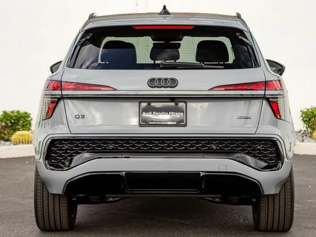 2026 Audi Q3 S line quattro (FJ), 8/20
