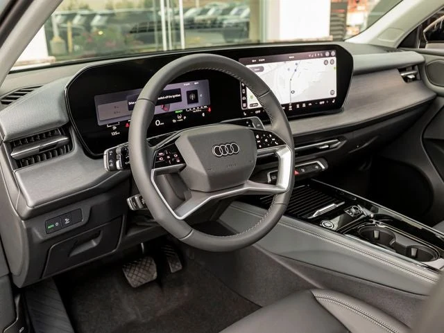 2026 Audi Q3 S line quattro (FJ), 19/20
