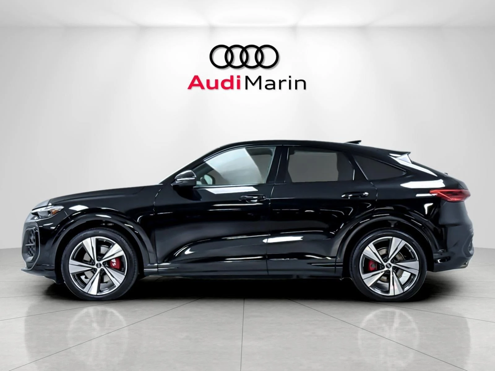 2026 Audi SQ5 Sportback Premium Plus quattro (GU), 2/20