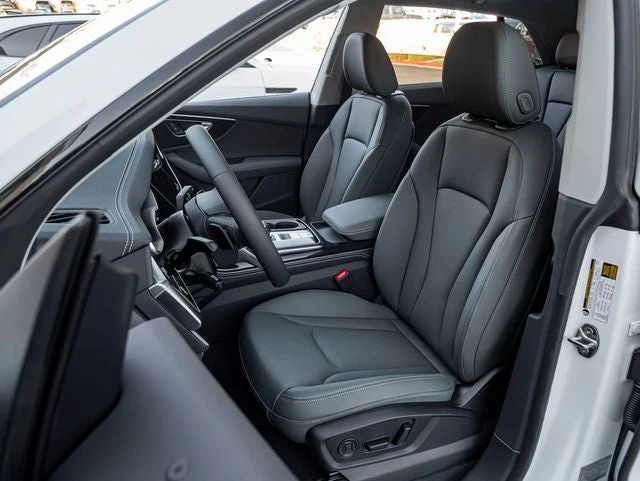 2026 Audi Q8 Premium Plus quattro (4M), 14/20
