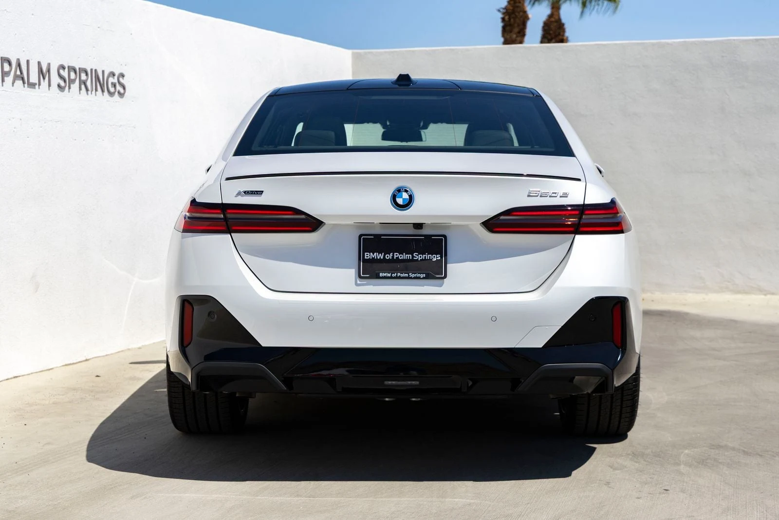 2027 BMW 550e xDrive (G60), 7/20