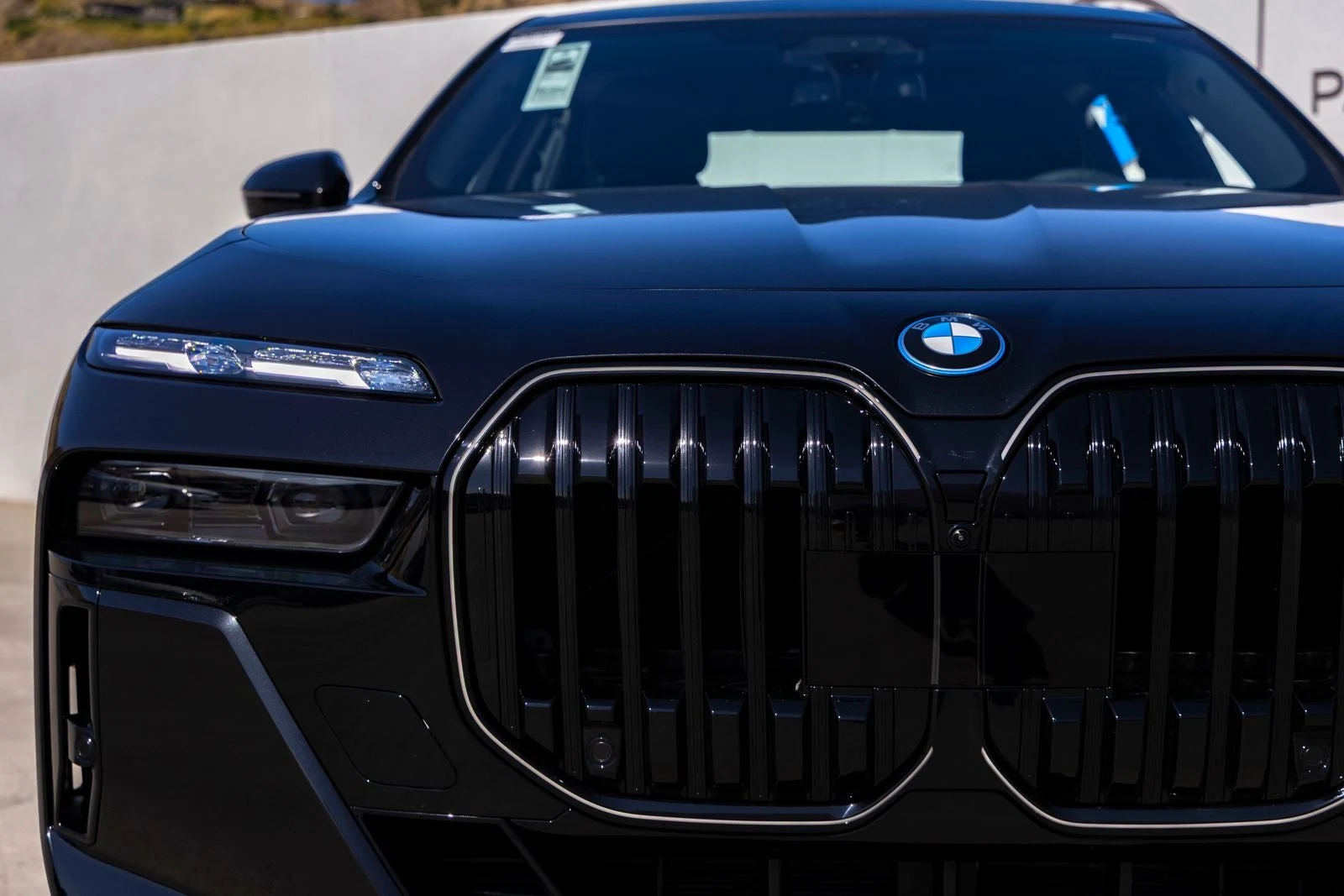 2026 BMW 750e xDrive (G70), 9/20
