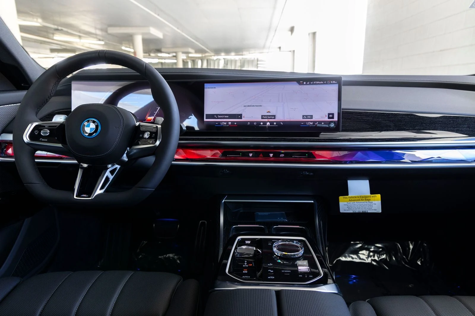 2026 BMW 750e xDrive (G70), 11/20