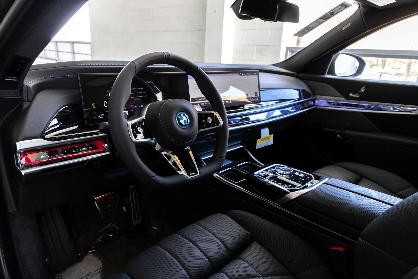 2026 BMW 750e xDrive (G70), 16/20
