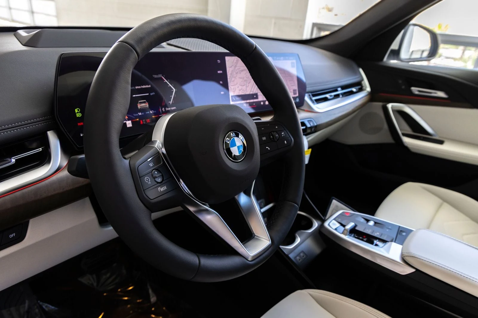 2026 BMW X1 xDrive28i (U11), 16/20
