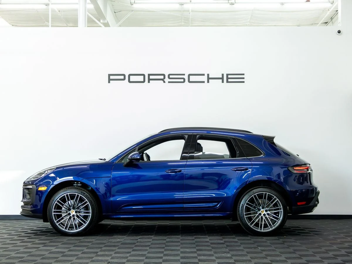 2026 Porsche Macan (95B), 2/20