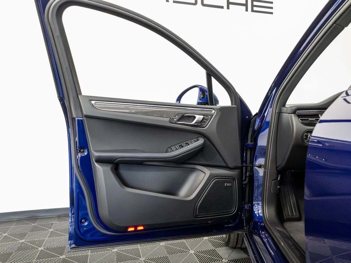 2026 Porsche Macan (95B), 15/20