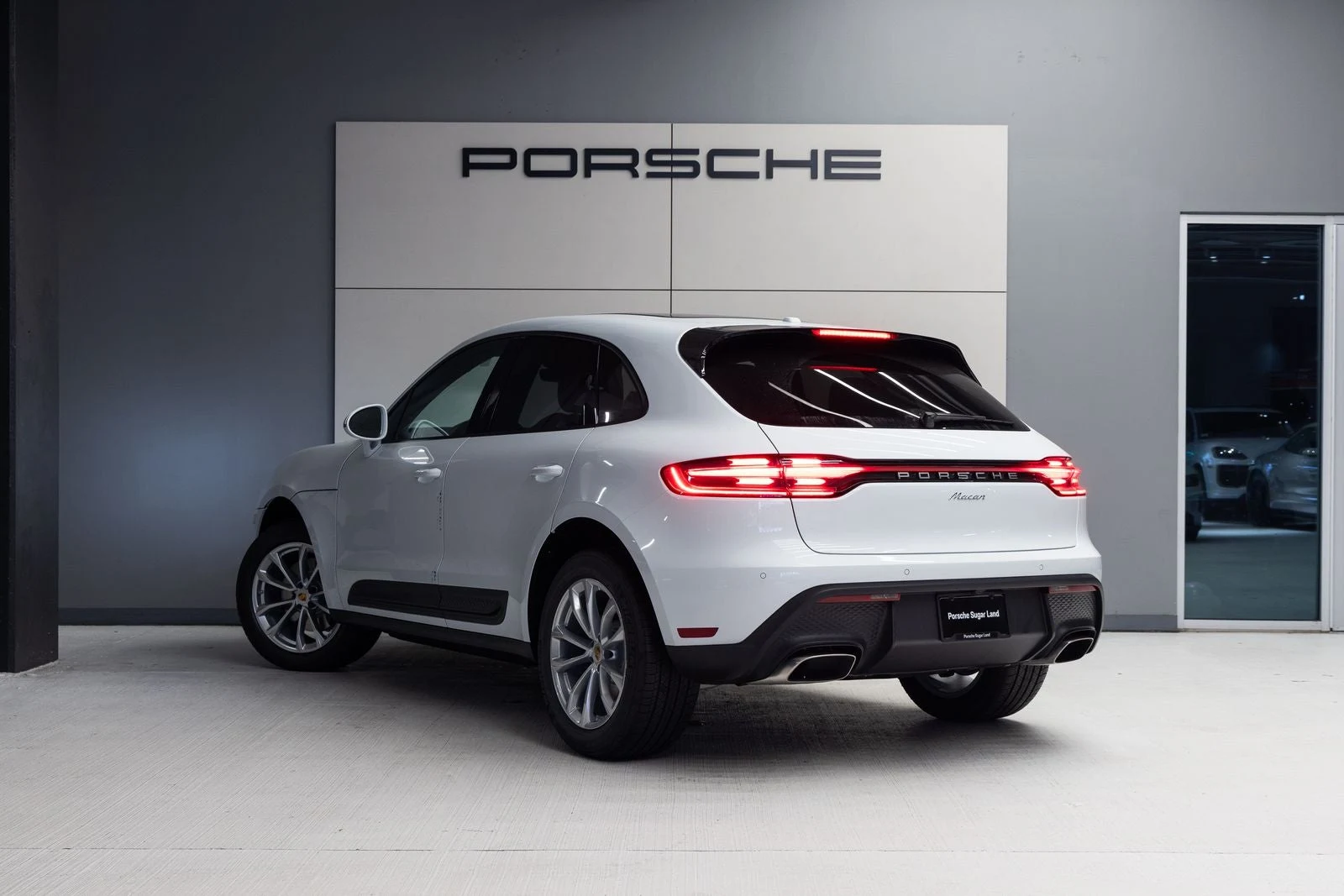2026 Porsche Macan (95B), 3/20