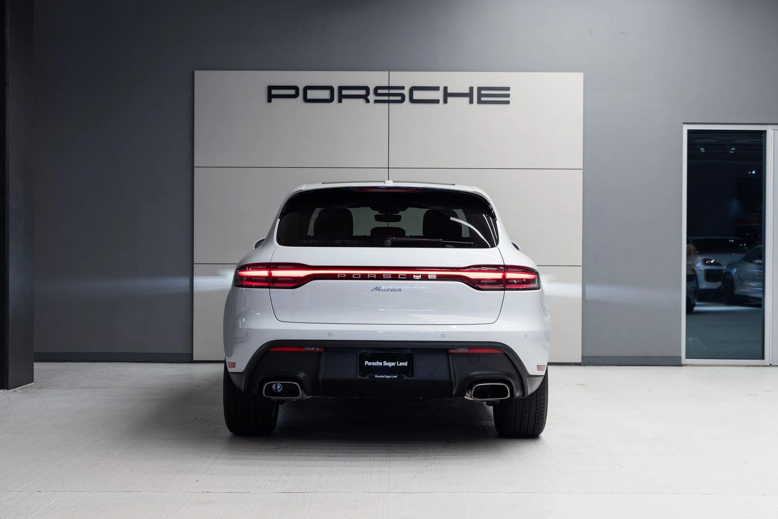 2026 Porsche Macan (95B), 6/20