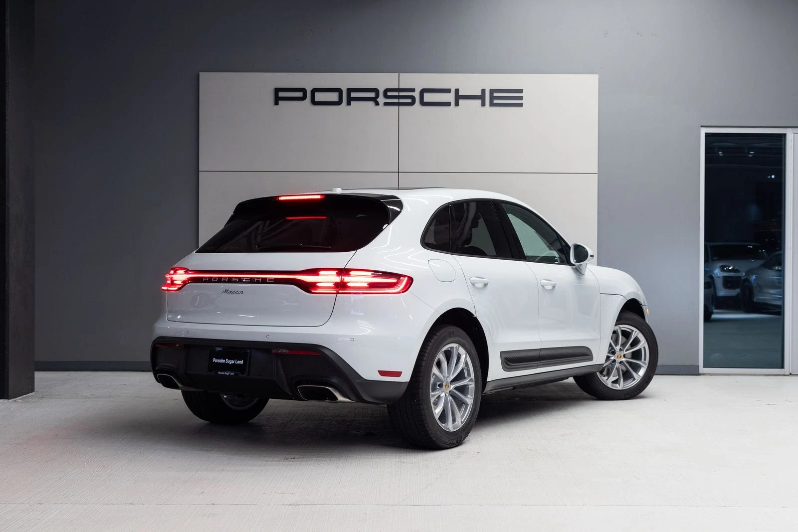 2026 Porsche Macan (95B), 7/20