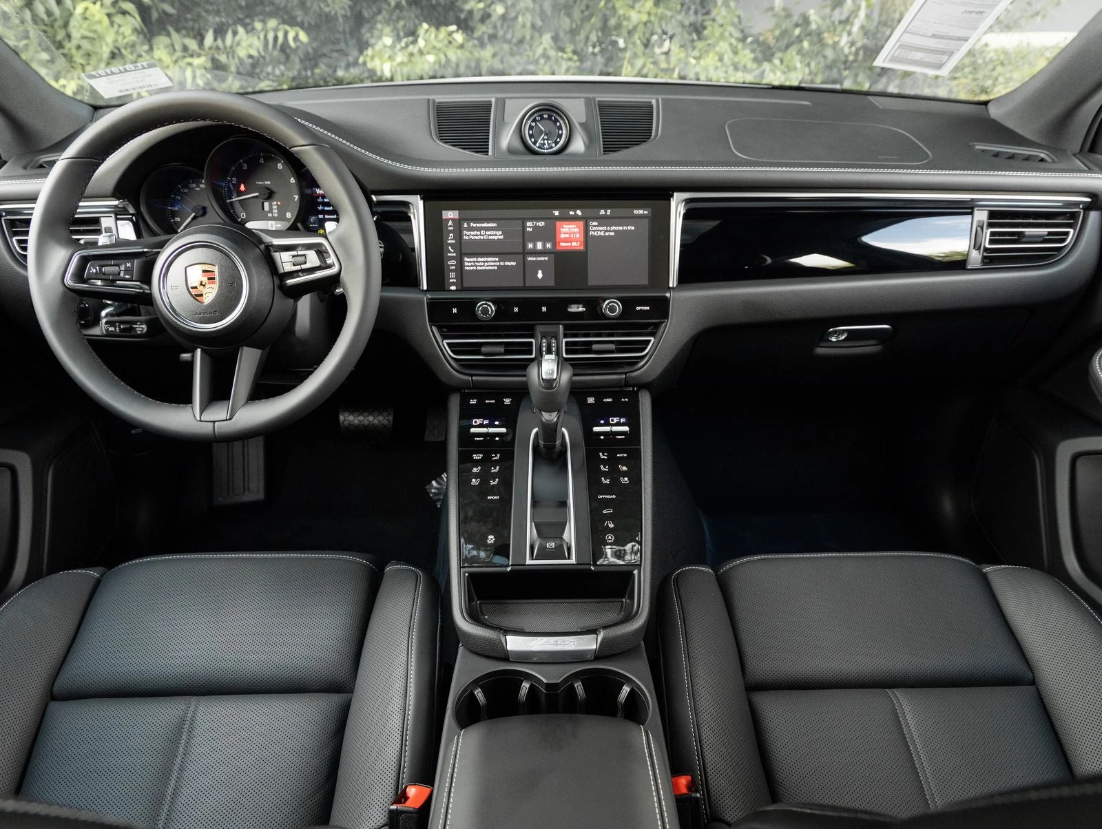 2026 Porsche Macan (95B), 12/20