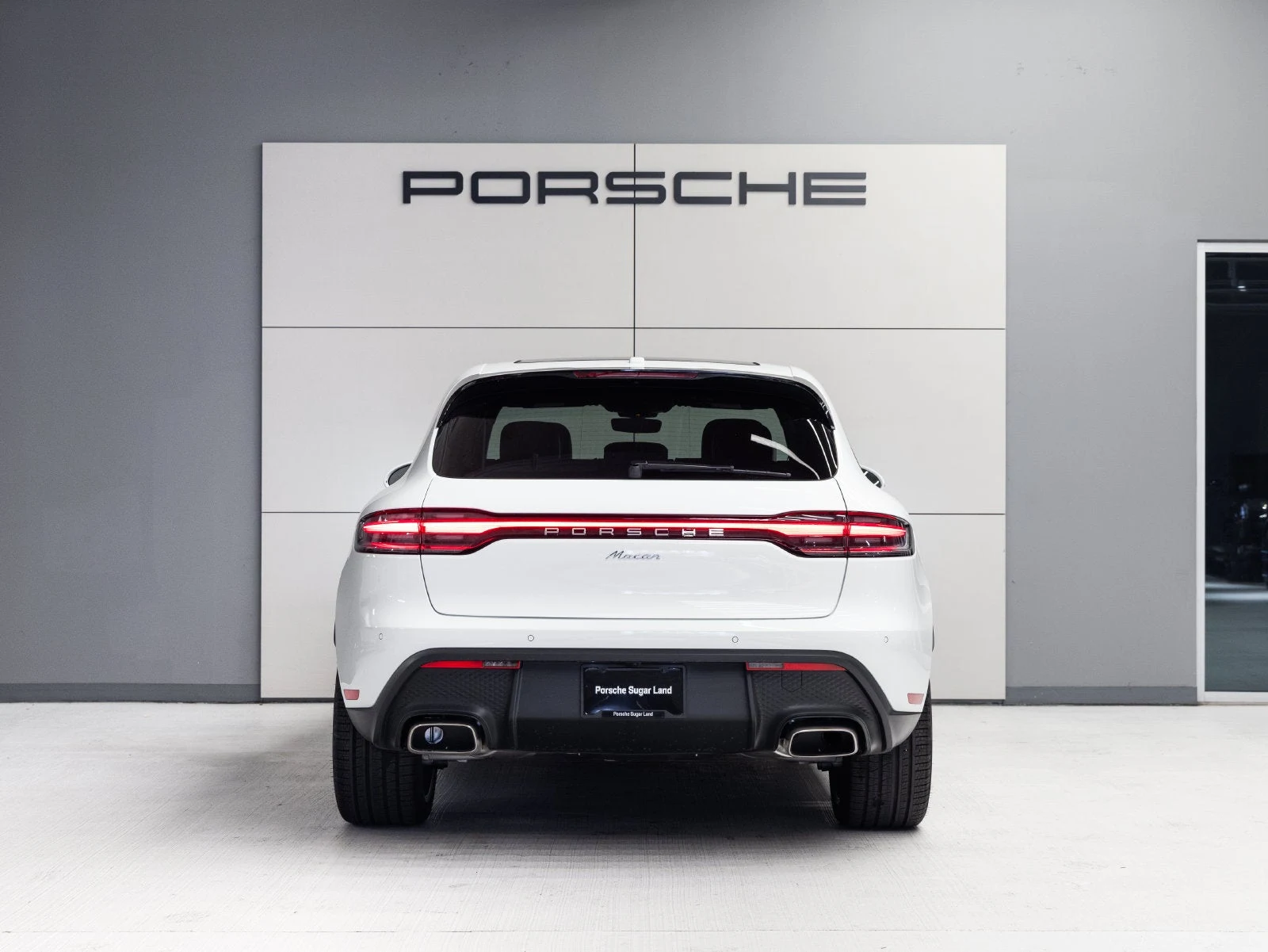 2026 Porsche Macan (95B), 6/20