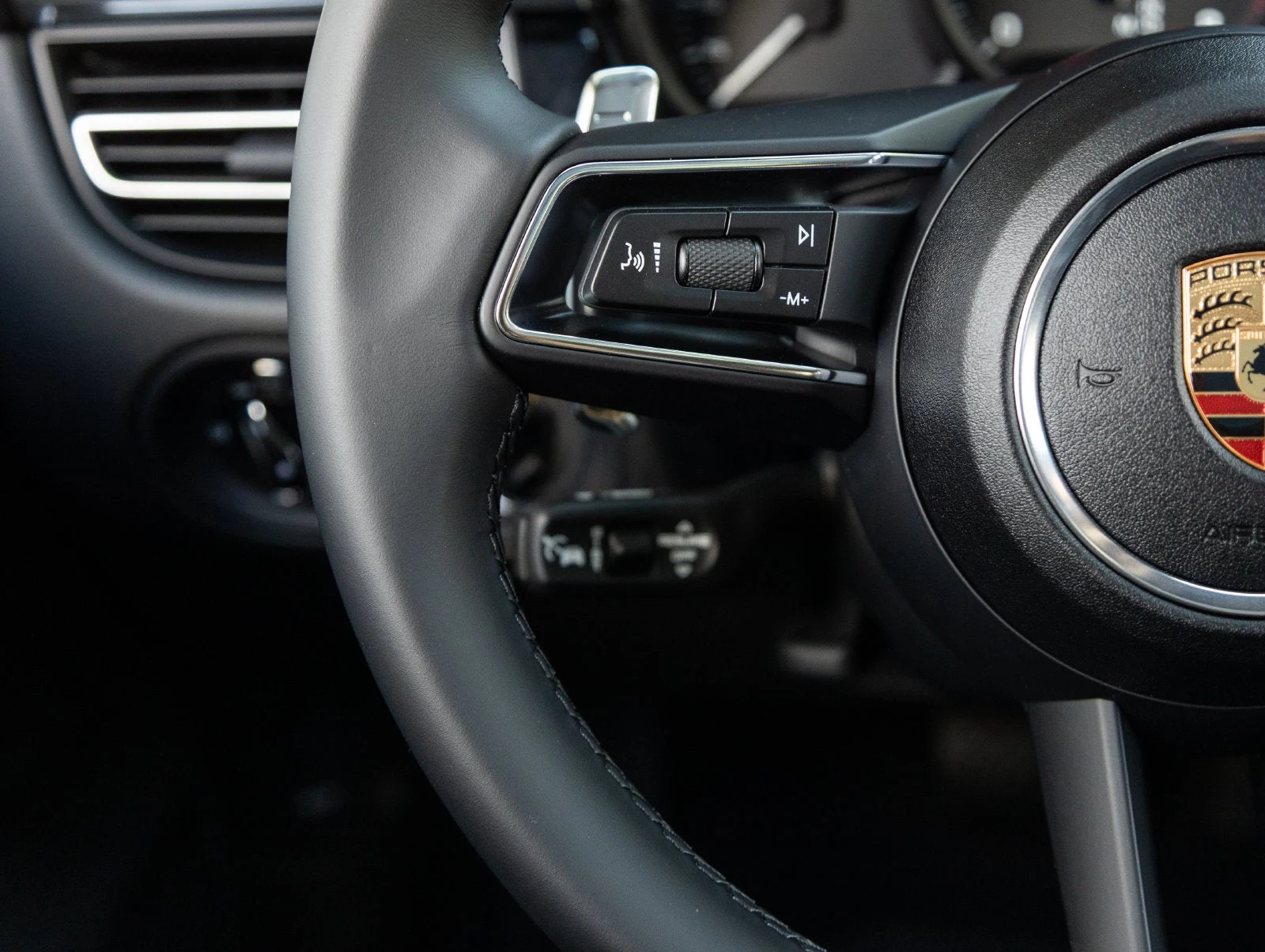 2026 Porsche Macan (95B), 15/20