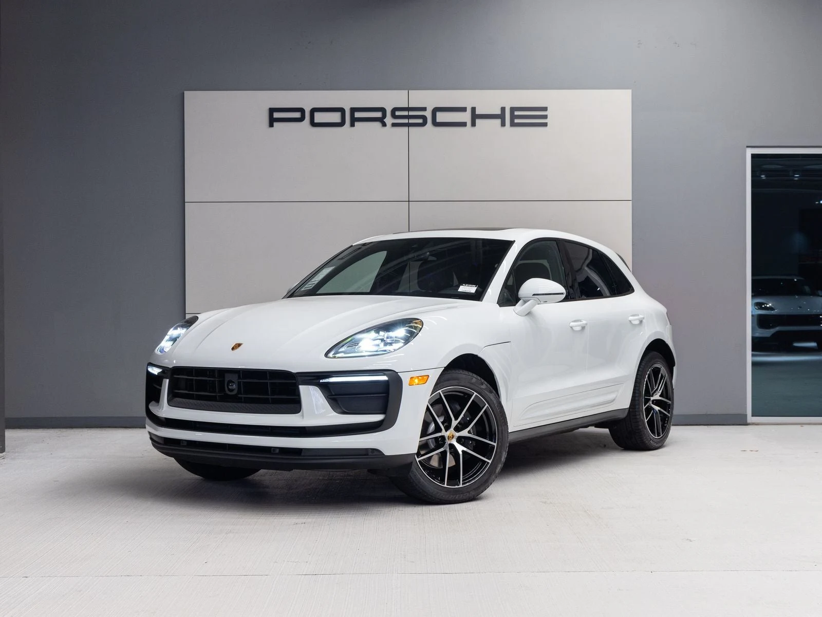 Porsche Macan (95B) · white · Indigo Auto Group