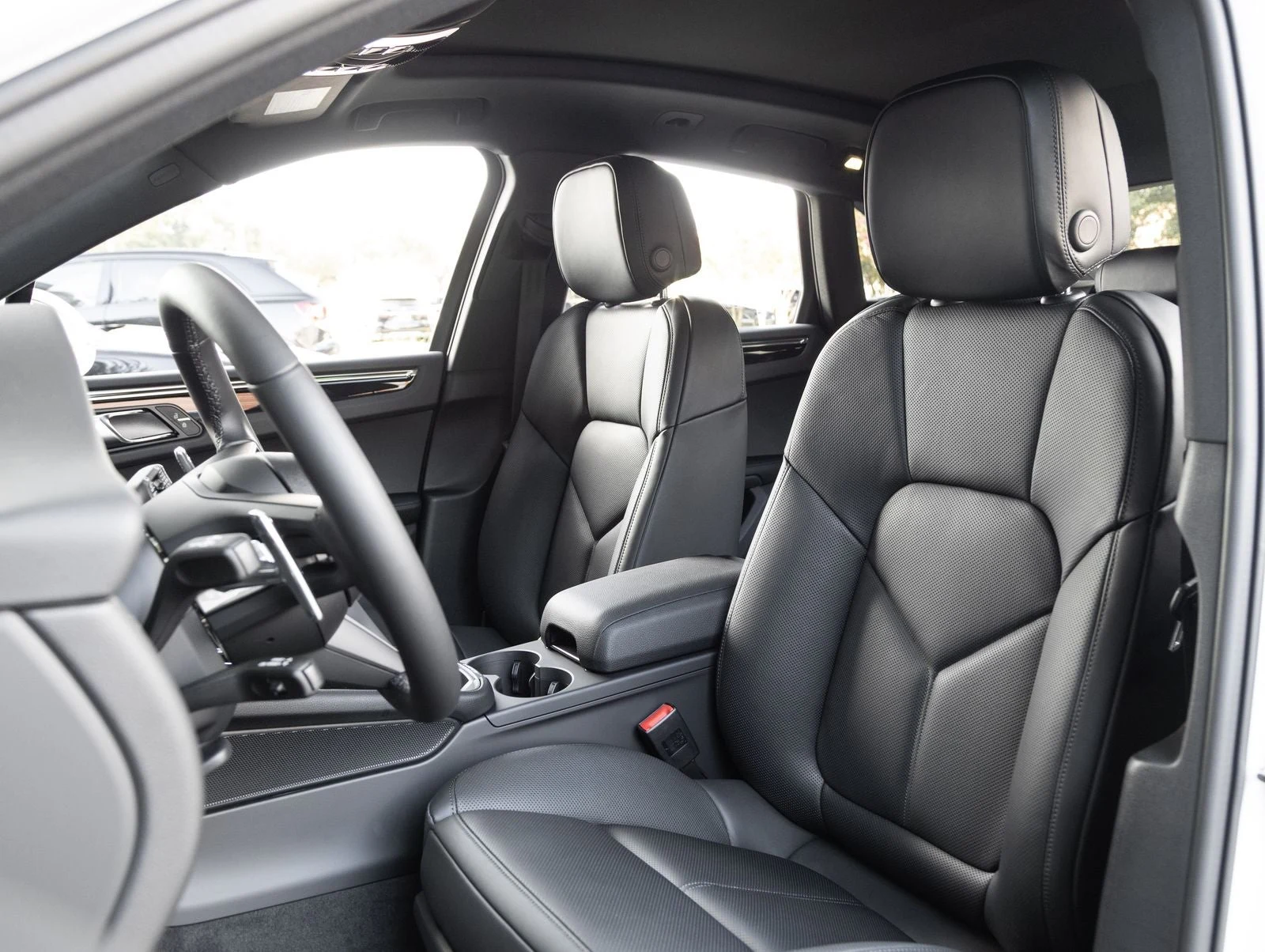 2026 Porsche Macan (95B), 5/20