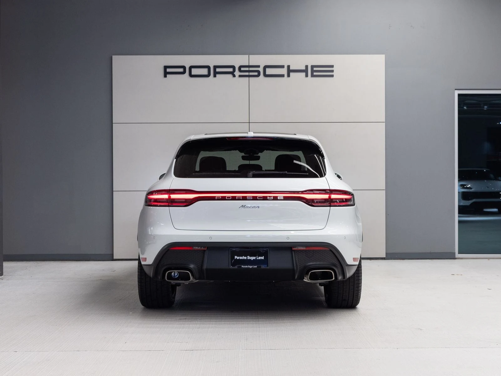 2026 Porsche Macan (95B), 6/20